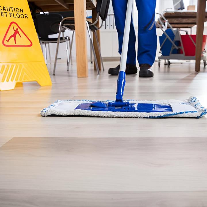 Nous assurons une propreté irréprochable pour tous types de commerces.